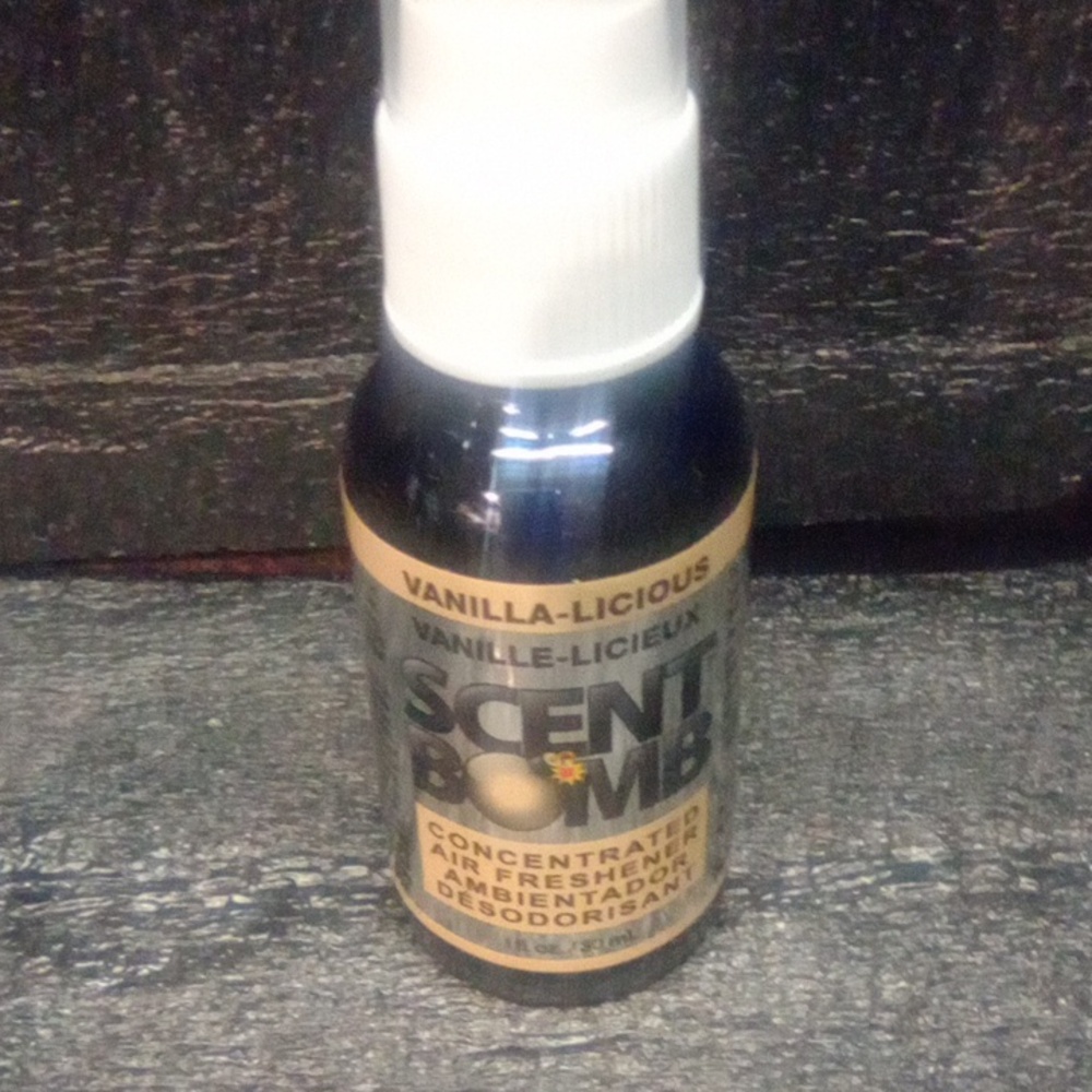 "Vanilla Licious Concentrate Air Freshener Spray